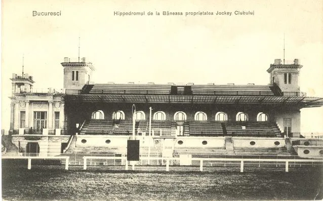 Tribuna noului Hipodrom Baneasa