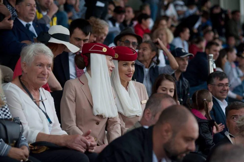 Tribunele la hipodrom